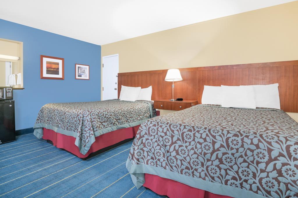 Days Inn By Wyndham Alexandria Mn Ruang foto