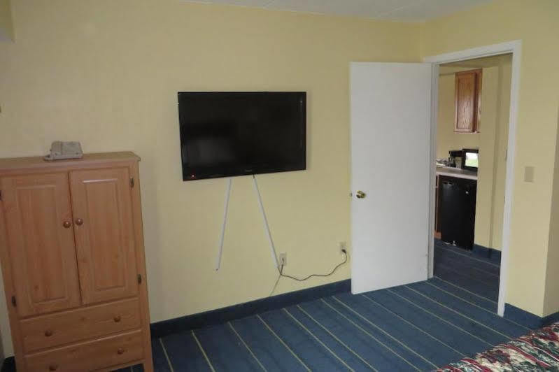 Days Inn By Wyndham Alexandria Mn Bagian luar foto