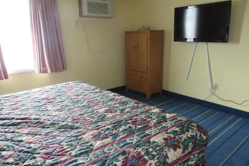 Days Inn By Wyndham Alexandria Mn Bagian luar foto